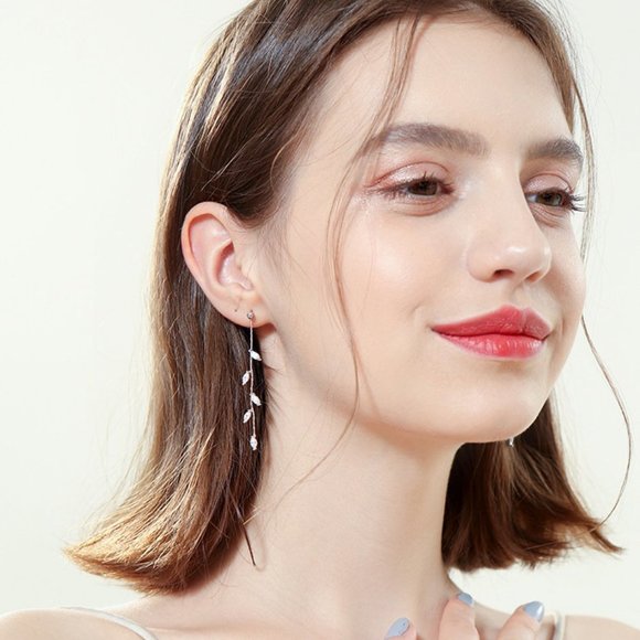 NEW 925 Sterling Silver Diamond Leaf Drop Earrings - Picture 4 of 7